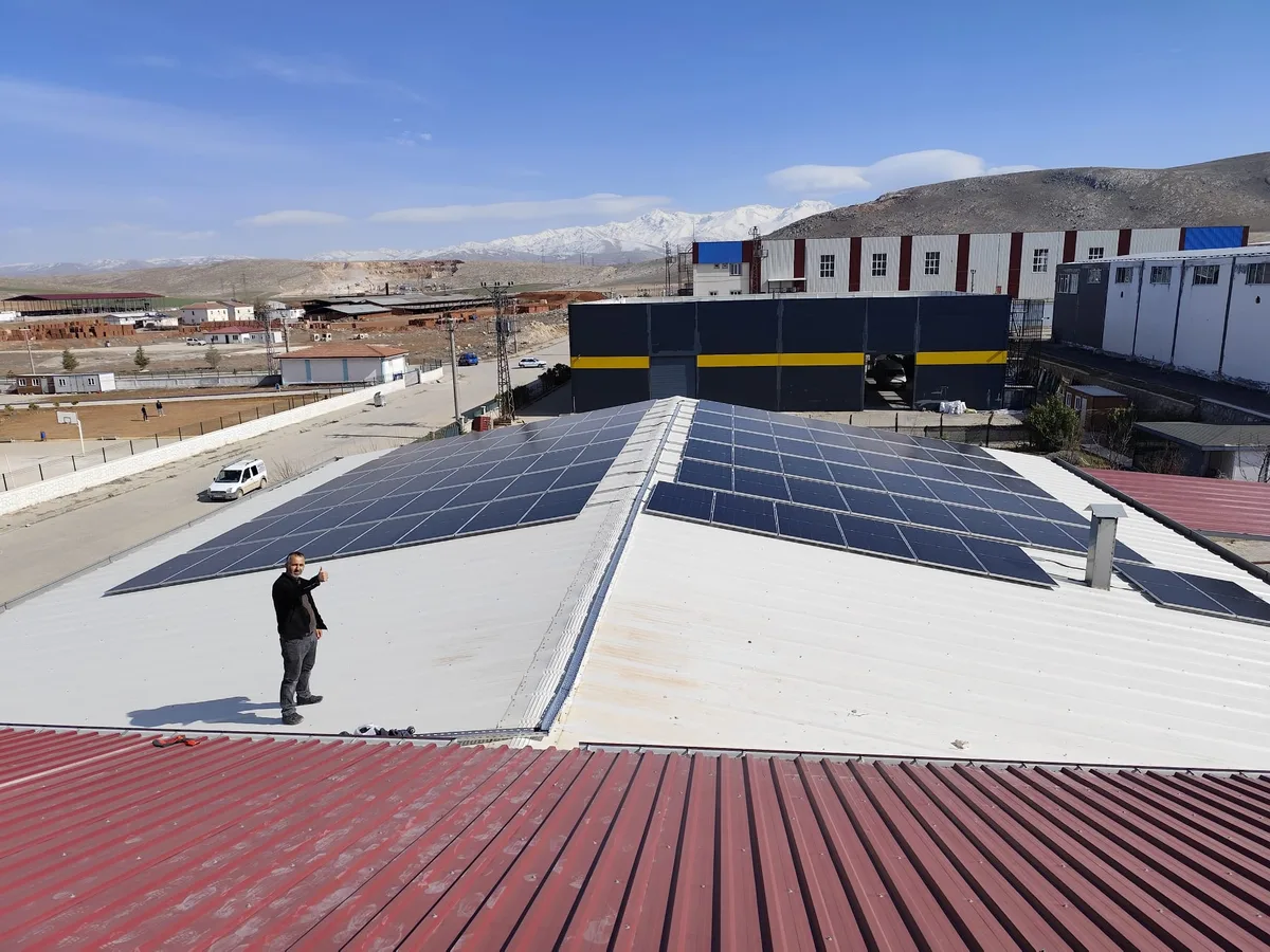 Solar Panel Montajı
